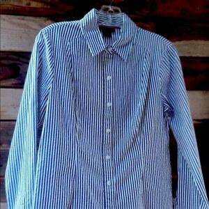 Women’s button down shirt Navy stripe w/ Silver Metallic thread. SizeM. Like New